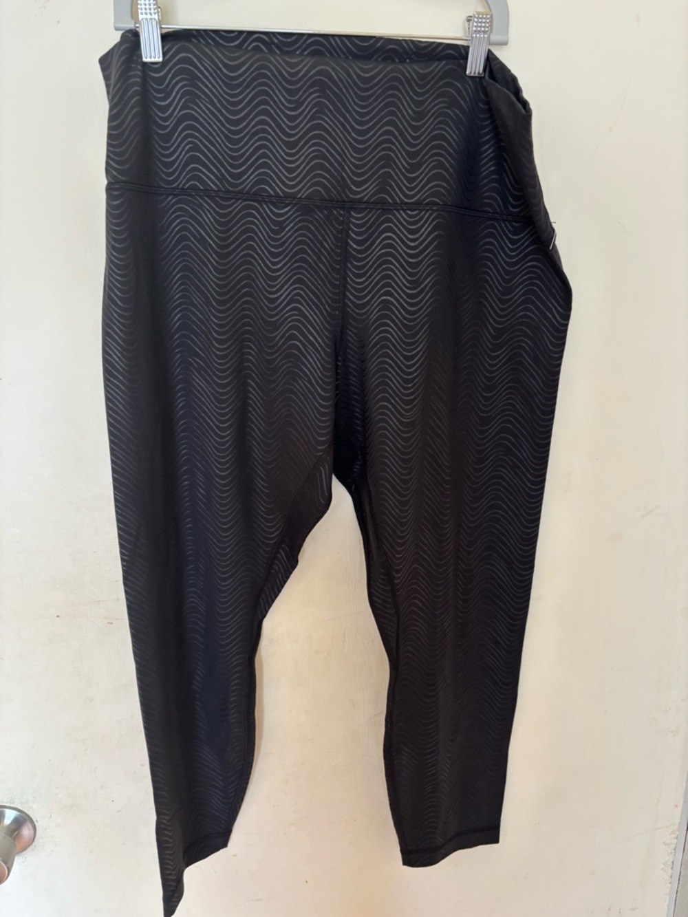lululemon athletica Black Wave-Textured High-Rise Leggings